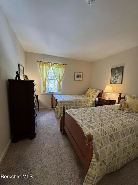 Bedroom - 9063 Mountainside Dr, Hancock, MA 01237 photo 2 of 3