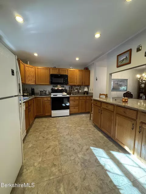 Kitchen - 9063 Mountainside Dr, Hancock, MA 01237 photo 1 of 3