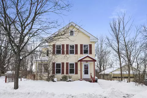 71 Weller Ave, Pittsfield, MA 01201