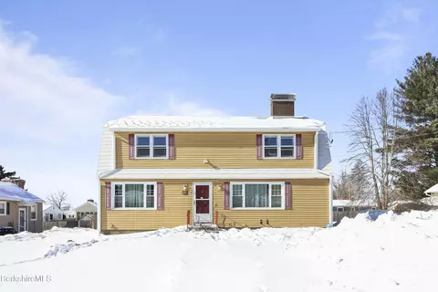 40 Baldwin Ave, Pittsfield, MA 01201