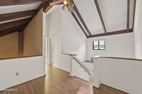Entry Way - 34 Thistle Path, Williamstown, MA 01267 photo 5 of 5