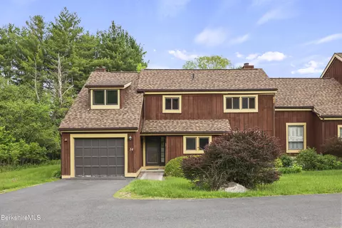 Exterior - 34 Thistle Path, Williamstown, MA 01267 photo 7 of 10