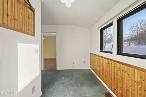 Entry Way - 34 Thistle Path, Williamstown, MA 01267 photo 1 of 5