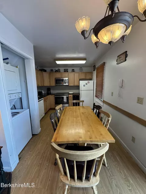 Dining - 37 Corey Rd #25, Hancock, MA 01237 photo 1 of 1