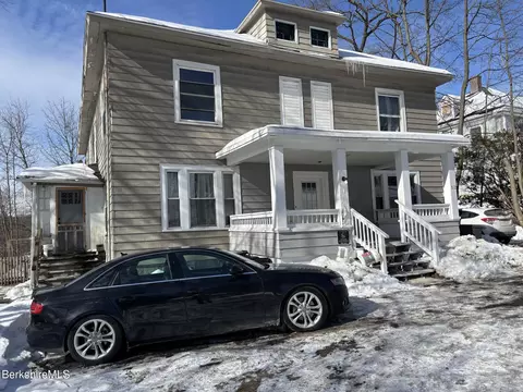 312 South St, Pittsfield, MA 01201