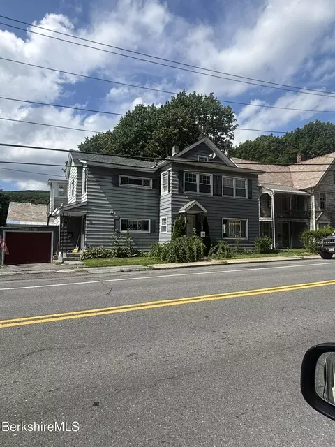 457 W Main St, North Adams, MA 01247