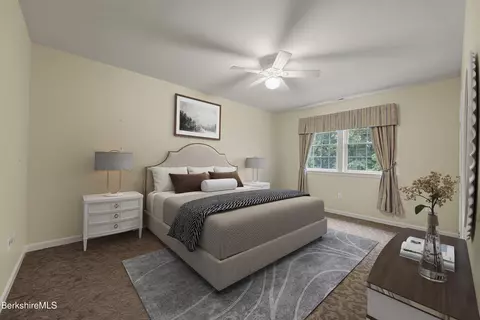 Bedroom - 2 Amy Ct, Pittsfield, MA 01201 photo 6 of 9