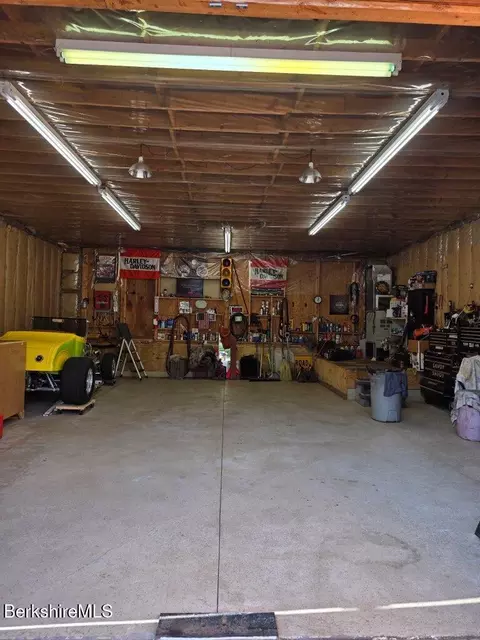 Exterior - 500 Loop Rd, Savoy, MA 01256 photo 6 of 9