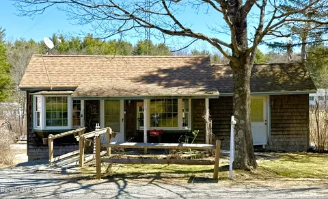 93 S Main Rd, Otis, MA 01253