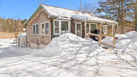 93 S Main Rd, Otis, MA 01253