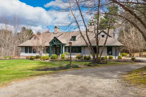 201 Stratford Rd, Southfield, MA 01259