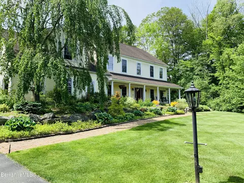 130 E Dugway Rd, Lenox, MA 01240