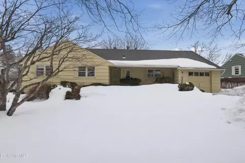 57 Donna Ave, Pittsfield, MA 01201