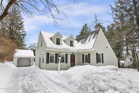 221 Holmes Rd, Pittsfield, MA 01201