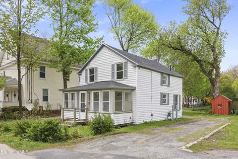 139 2nd St, Pittsfield, MA 01201