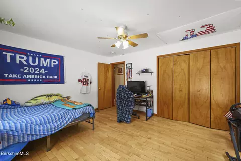 Bedroom - 121 West Rd, Lee, MA 01238 photo 2 of 8