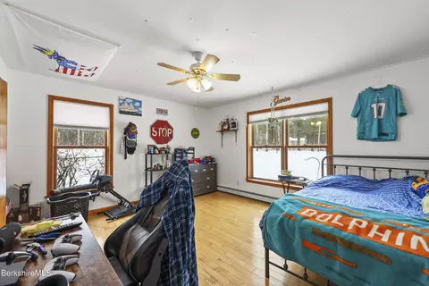 Bedroom - 121 West Rd, Lee, MA 01238 photo 1 of 8