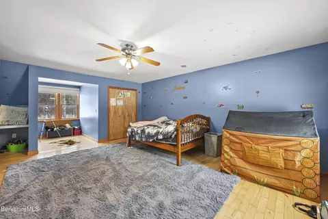 Bedroom - 121 West Rd, Lee, MA 01238 photo 4 of 8
