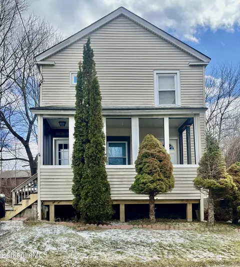 15 High St, Pittsfield, MA 01201