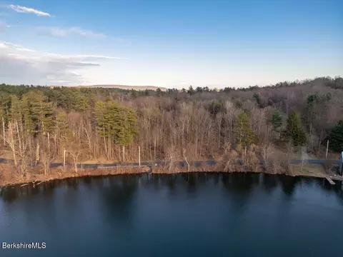 55 Prospect Lake Rd, Egremont, MA 01258