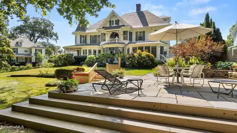 211 Cottage St, Housatonic, MA 01236