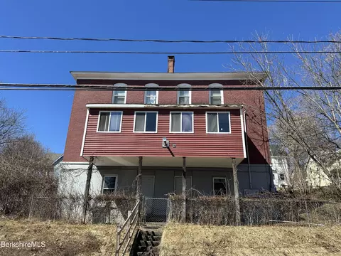 Exterior - 165-167 Appleton Ave, Pittsfield, MA 01201 photo 4 of 6