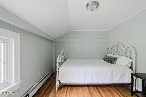 Bedroom - 168 Main St, Sheffield, MA 01257 photo 2 of 5