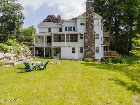 Exterior - 168 Main St, Sheffield, MA 01257 photo 2 of 16