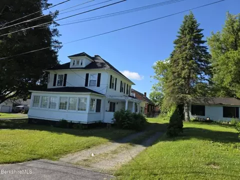 73 Plymouth St, Pittsfield, MA 01201