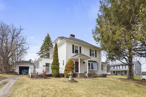 73 Plymouth St, Pittsfield, MA 01201