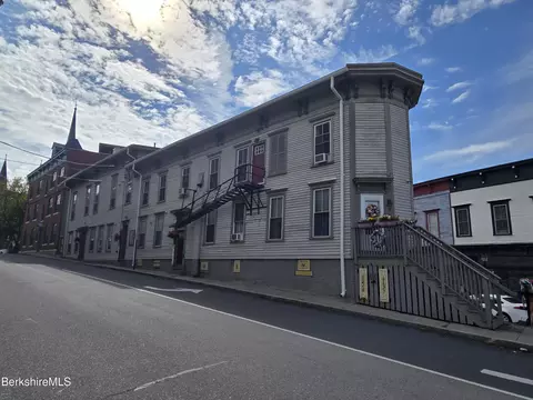 19 Church St #10, North Adams, MA 01247