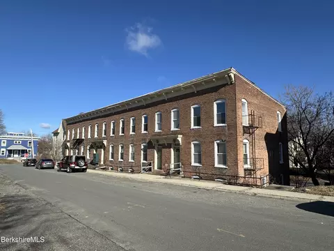 40 Reed St, Pittsfield, MA 01201