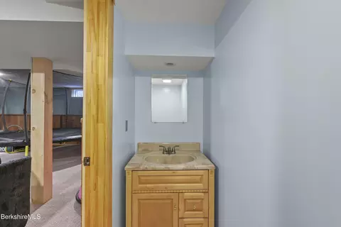 Bath - 21 Kreutzer Rd, Peru, MA 01235 photo 5 of 5