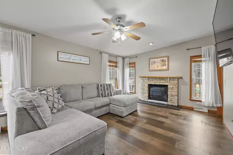 Living - 21 Kreutzer Rd, Peru, MA 01235 photo 5 of 5
