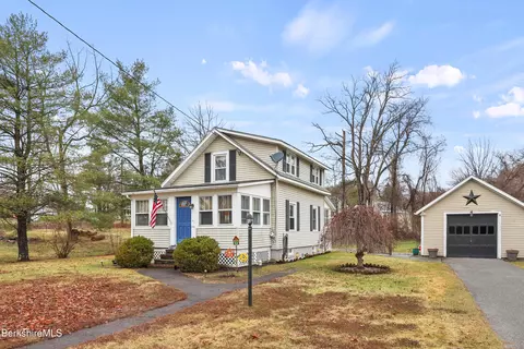 319 North St, Dalton, MA 01226