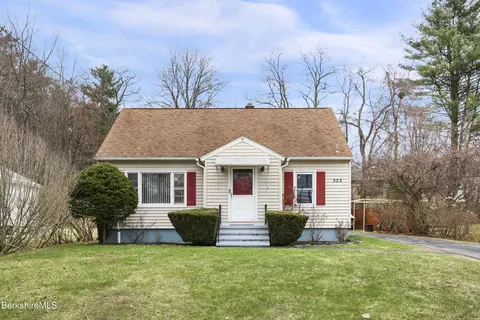 322 Cheshire Rd, Pittsfield, MA 01201