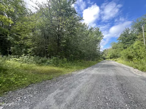 lot30 Leonhardt Rd, Becket, MA 01223