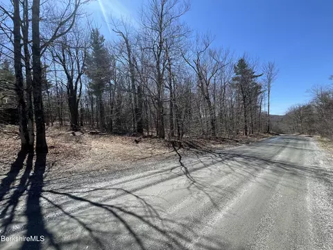 lot30 Leonhardt Rd, Becket, MA 01223