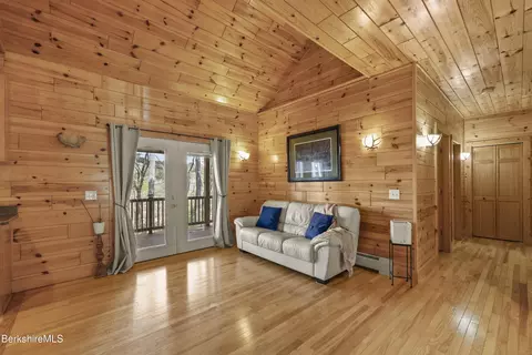 Entry Way - 633 E Otis Rd, Otis, MA 01253 photo 2 of 8