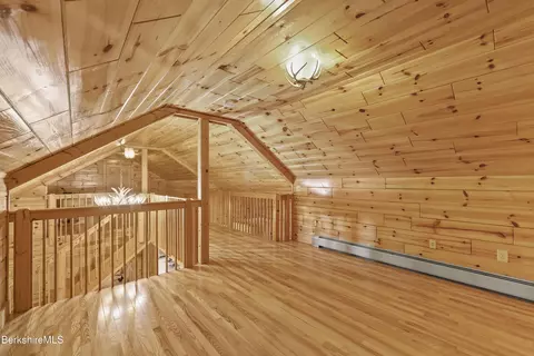 Entry Way - 633 E Otis Rd, Otis, MA 01253 photo 6 of 8