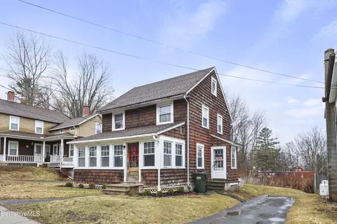 68 Church St, Hinsdale, MA 01235