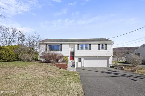 43 Baldwin Ave, Pittsfield, MA 01201