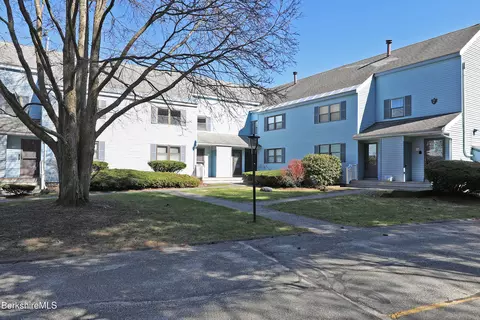 7 Rolling Hills Condominium #7-8, Lenox, MA 01240