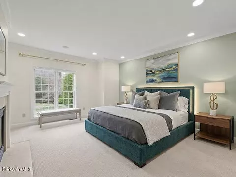Bedroom - 18 Highcrest Rd, Lenox, MA 01240 photo 1 of 2