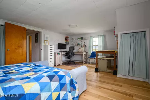 Bedroom - 166 Main St, Williamstown, MA 01267 photo 6 of 6