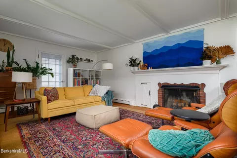 Living - 166 Main St, Williamstown, MA 01267 photo 4 of 6