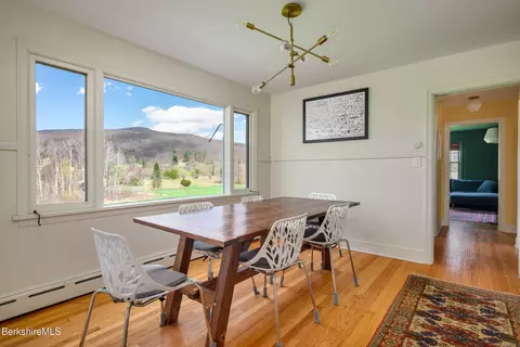 Dining - 166 Main St, Williamstown, MA 01267 photo 3 of 4