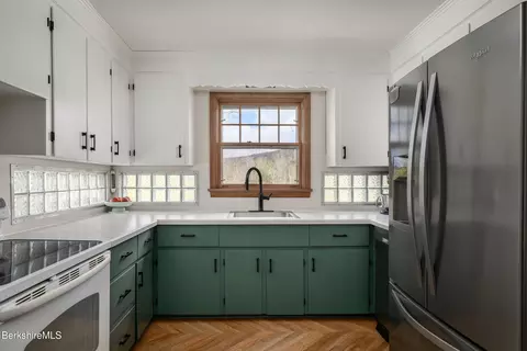 Kitchen - 166 Main St, Williamstown, MA 01267 photo 1 of 3