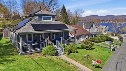 22 Broadway St, Pittsfield, MA 01201