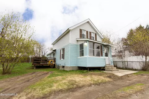 46 Berkley St, Pittsfield, MA 01201